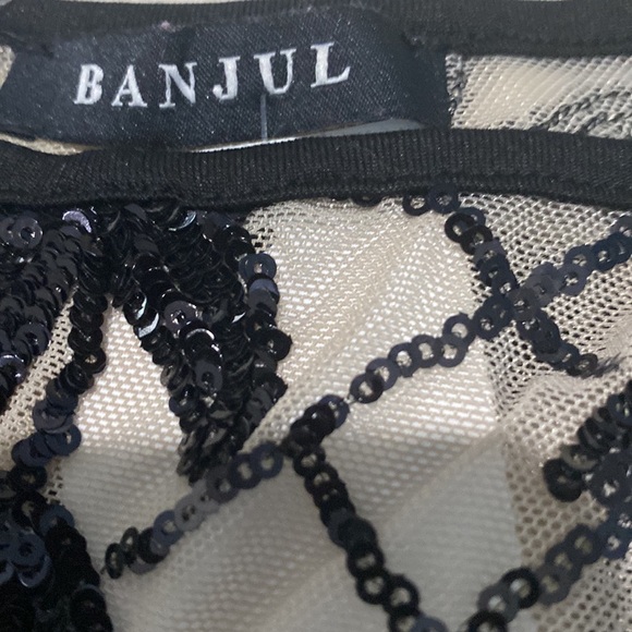 Banjul Sleeveless Black and Nude Lace Mini Dress - Size L - Picture 7 of 8